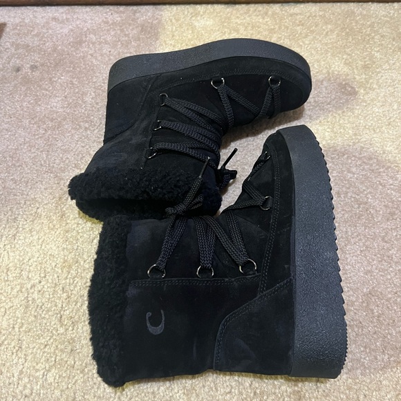 Coach NWO box Women's Black Winter Boots 36 6.5 - Picture 3 of 10